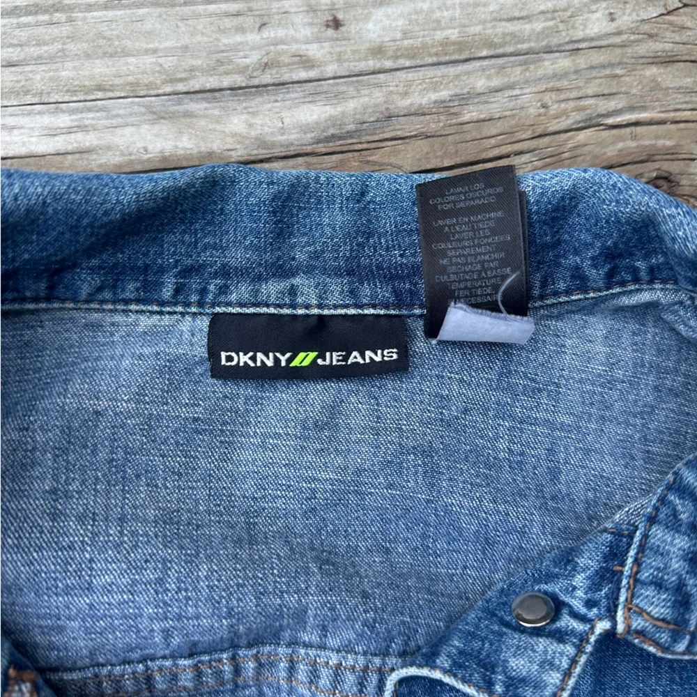 Retro DKNY Jeans Sport Blue Denim Jacket, Size M - Picture 2 of 9